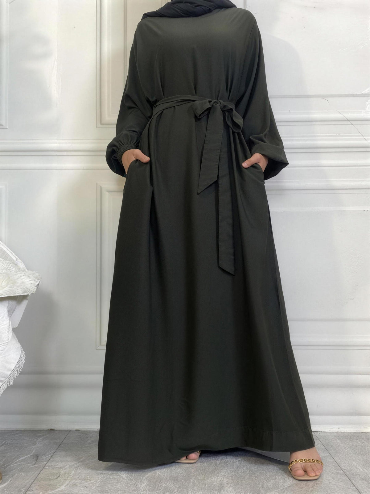 Everyday Abaya | With Belt & Pockets | Olive